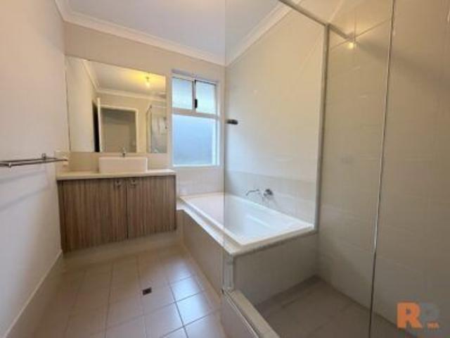 House for rent in Ellenbrook, Western Australia