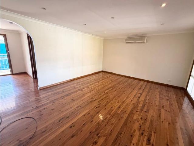 House for rent in Greenfield Park, Sydney