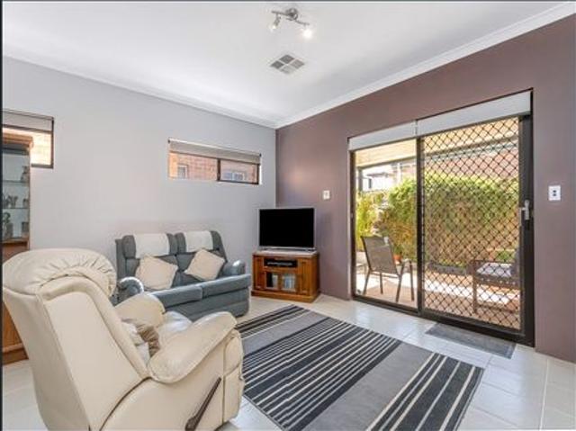 House for rent in Canning Vale, Western Australia