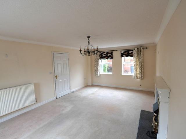 House for rent in Thorpe on the Hill, North Kesteven