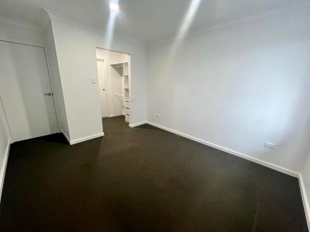 Townhouse for rent in Sydney, New South Wales