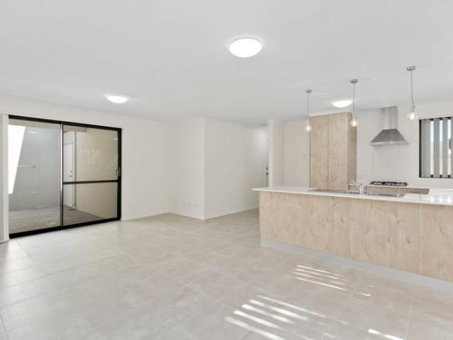 Townhouse for rent in Stirling, Western Australia