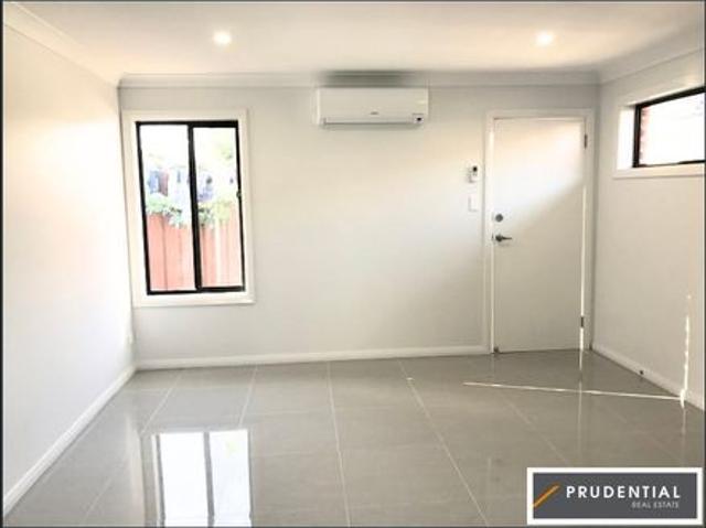 House for rent in Macquarie Fields, Sydney