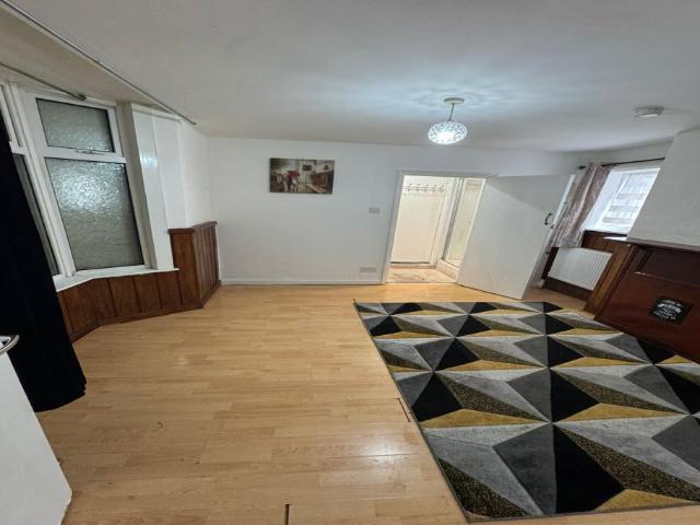 Apartment for rent in Forest Gate, Greater London