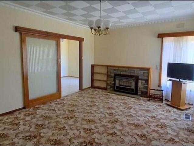 House for rent in Sunshine West, Melbourne