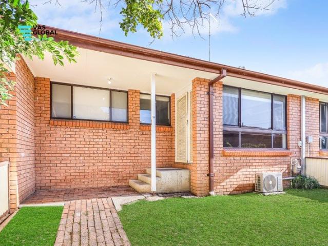 Villa for sale in Sydney, New South Wales
