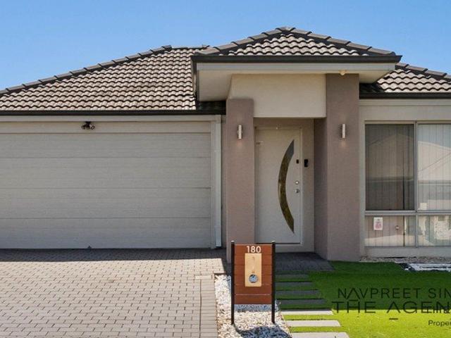 House for rent in Wellard, Western Australia