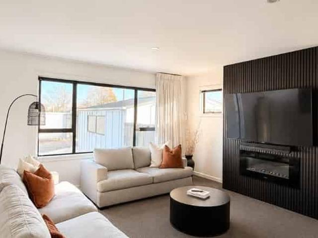 House for rent in Chaslands, Canterbury