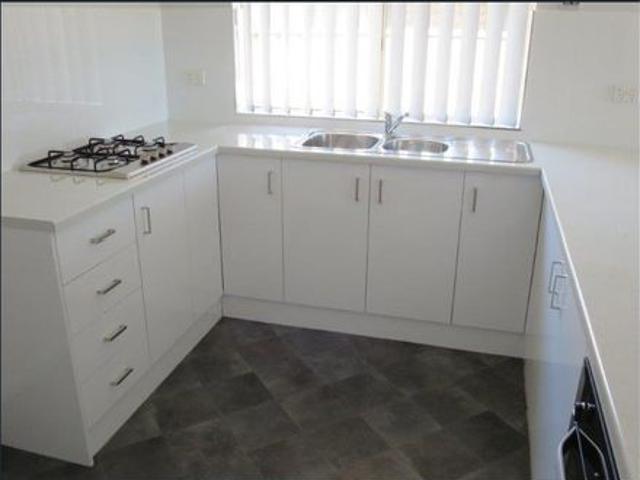 House for rent in Modbury Heights, Adelaide