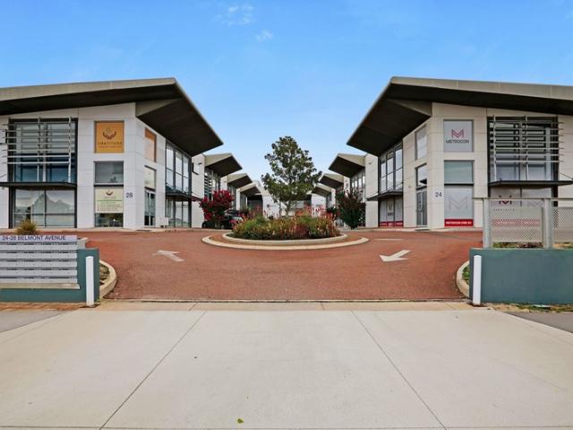 Warehouse for rent in Rivervale, Western Australia
