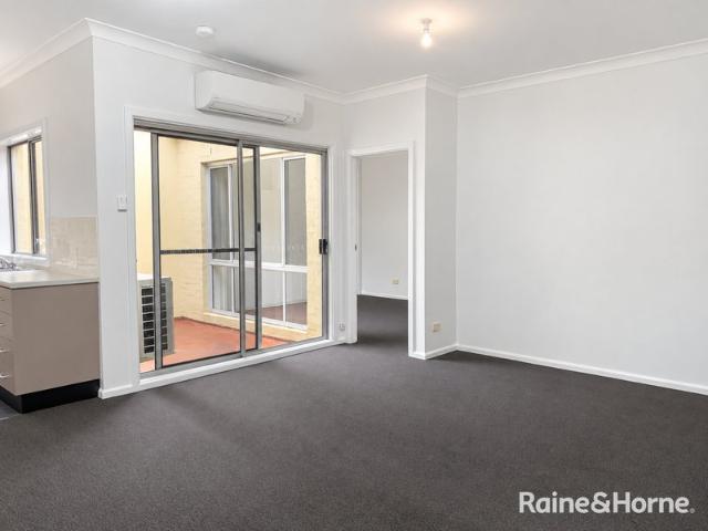 Apartment for rent in South Windsor, Sydney