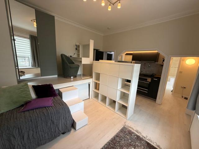 Studio for rent in South Hampstead, Greater London