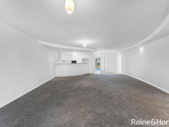 Apartment for rent in Garran, District of Woden Valley