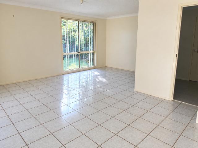 House for rent in Pendle Hill, Sydney
