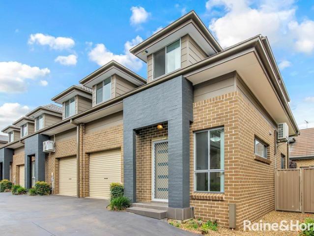 Townhouse for rent in Sydney, New South Wales
