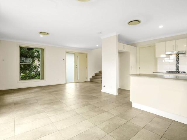 Townhouse for rent in Sydney, New South Wales