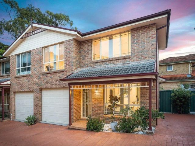 Townhouse for rent in Sutherland, New South Wales
