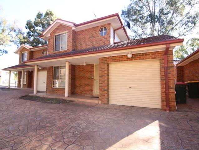 Townhouse for rent in Sydney, New South Wales