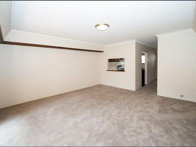 Townhouse for rent in Sydney, New South Wales