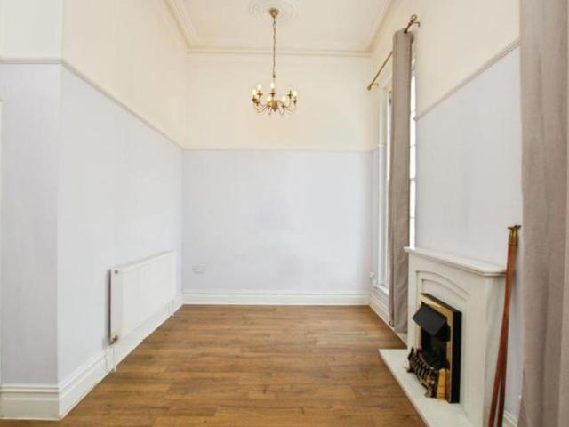 Apartment for rent in Hotwells, Feckenham