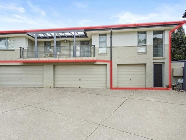 Townhouse for rent in Sydney, New South Wales