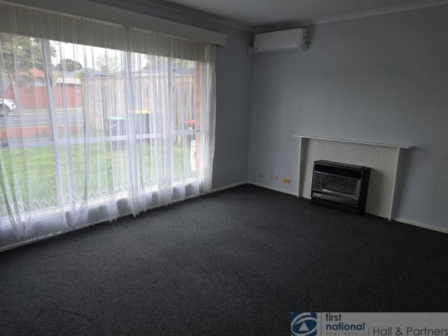 House for rent in Dandenong North, Melbourne