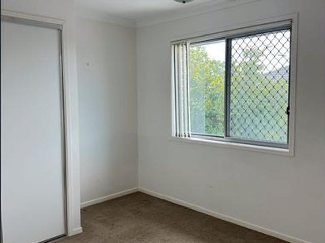 Townhouse for rent in Toombul, Queensland
