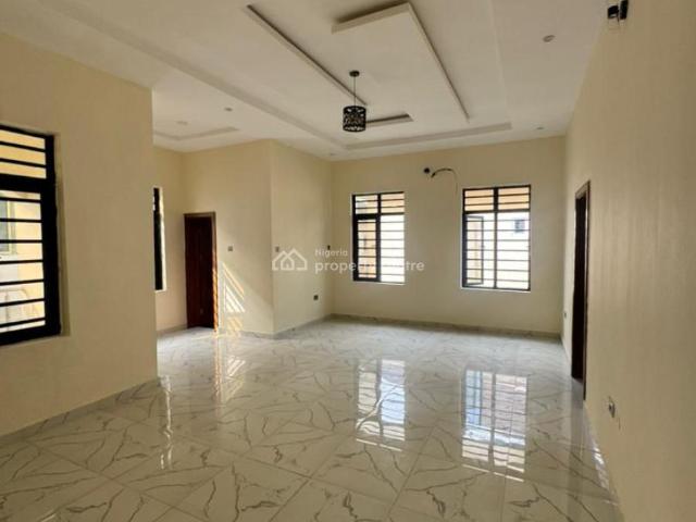 Flat for rent in Eti Osa, Lagos
