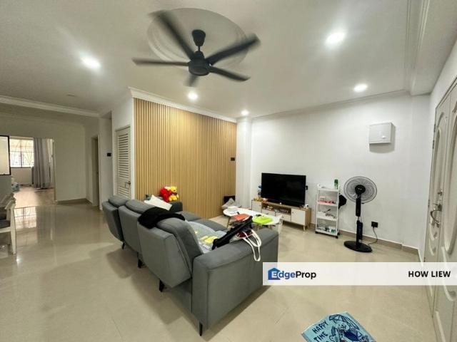 House for sale in Malaka
