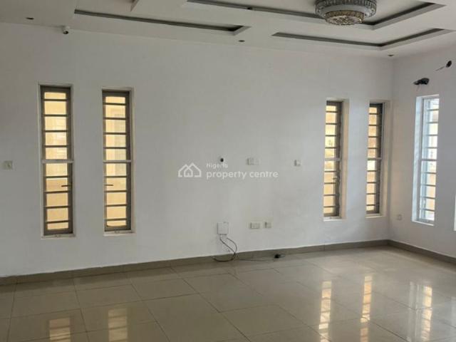 Detached duplex for rent in Eti Osa, Lagos