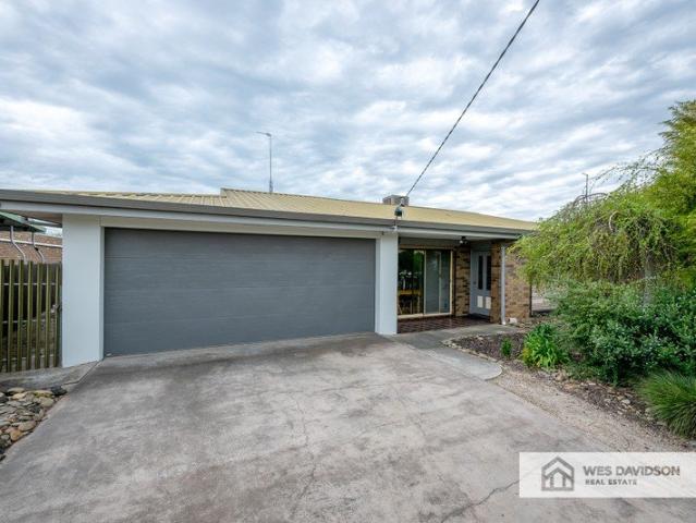 House for sale in Horsham, Rural City of Horsham