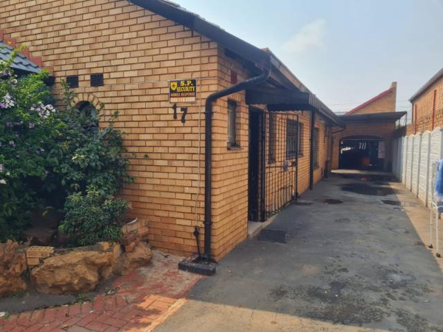 Apartment for rent in Greyville, Lenasia
