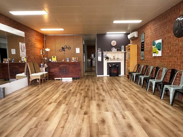 Retail for rent in Camerons Creek, Victoria