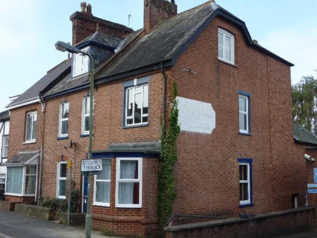 House for rent in Newtown, Exeter