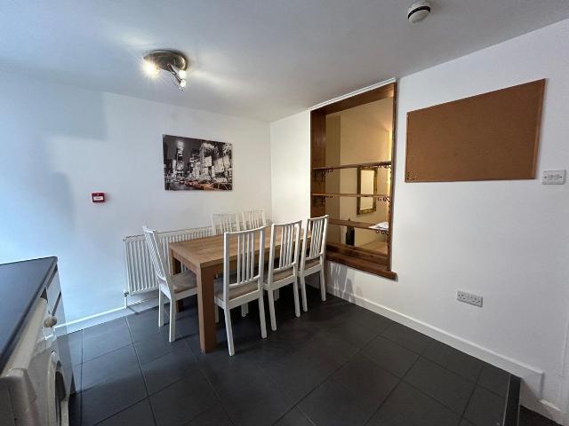 House for rent in Newtown, Exeter