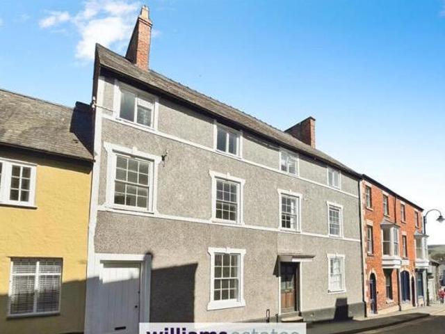 House for sale in Llangan, Wales