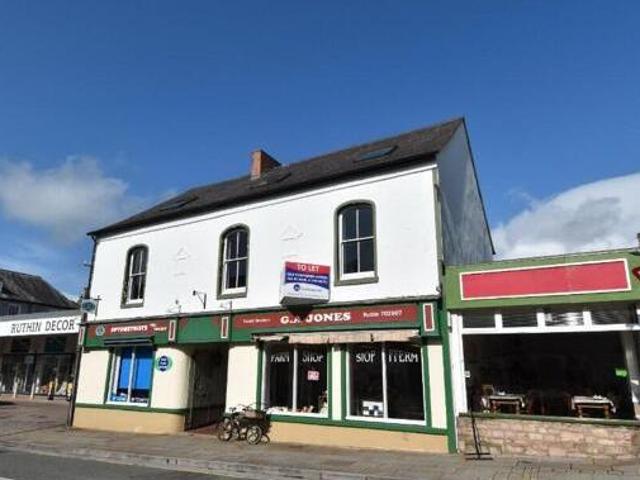 House for rent in Llangan, Wales