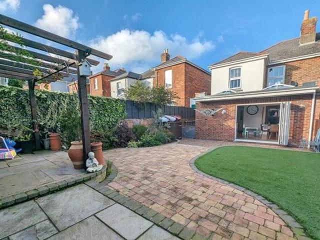 House for sale in Binstead, Ryde