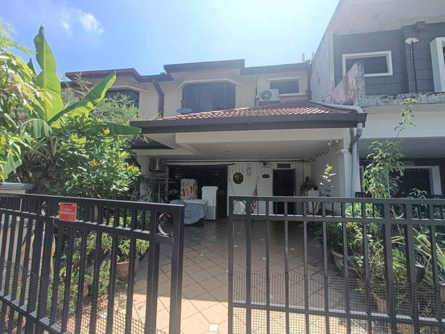 Terraced House for sale in Damansara Terraced House for sale in Damansara