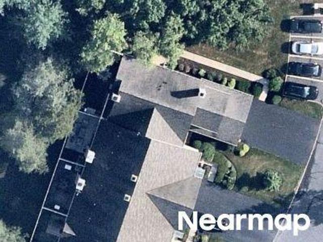 House for sale in Neshanic Station, New Jersey