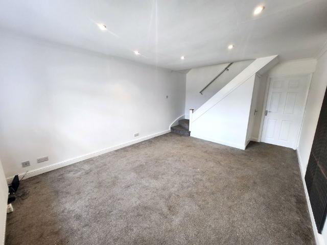 House for rent in Audnam, Amblecote