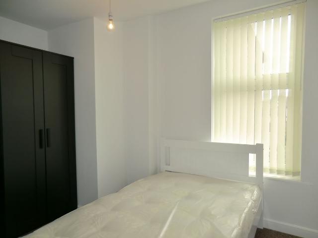 Room for rent in West Midlands