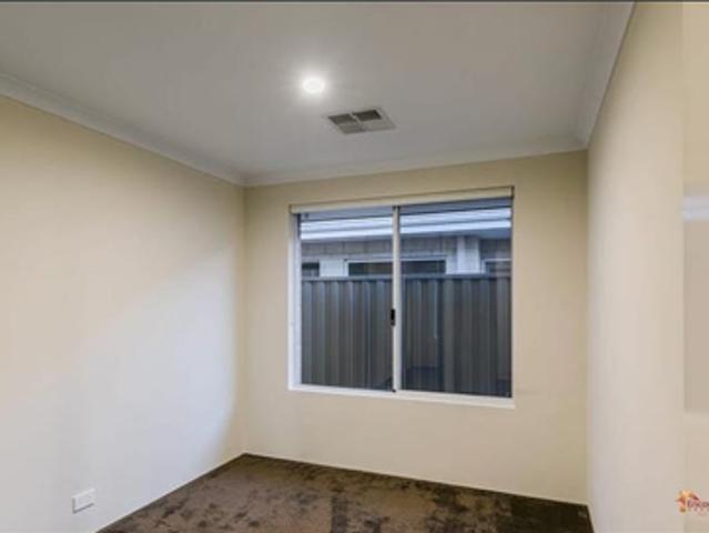 House for rent in Wellard, Western Australia