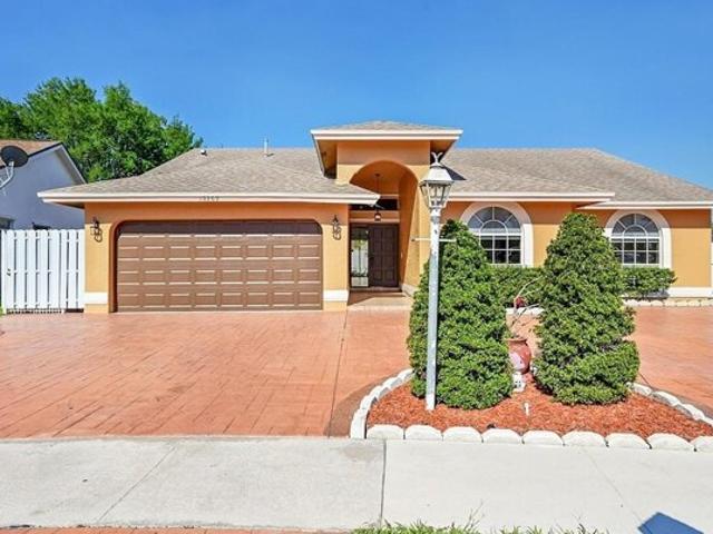 House for sale in Sunrise House for sale in Sunrise