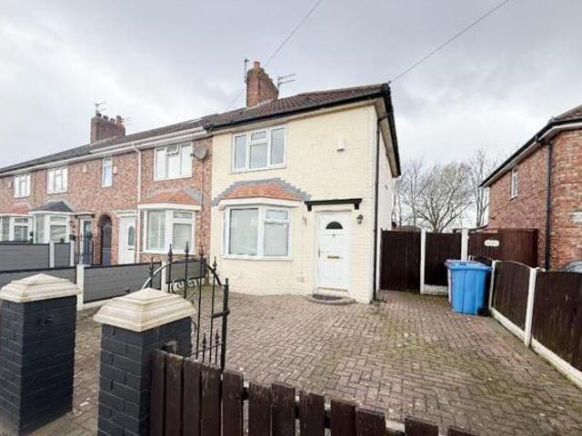 House for rent in Calderstones