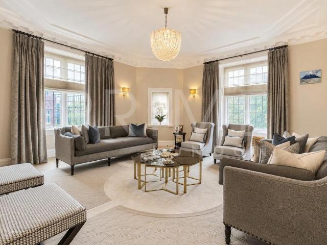 Apartment for rent in Chelsea, Greater London