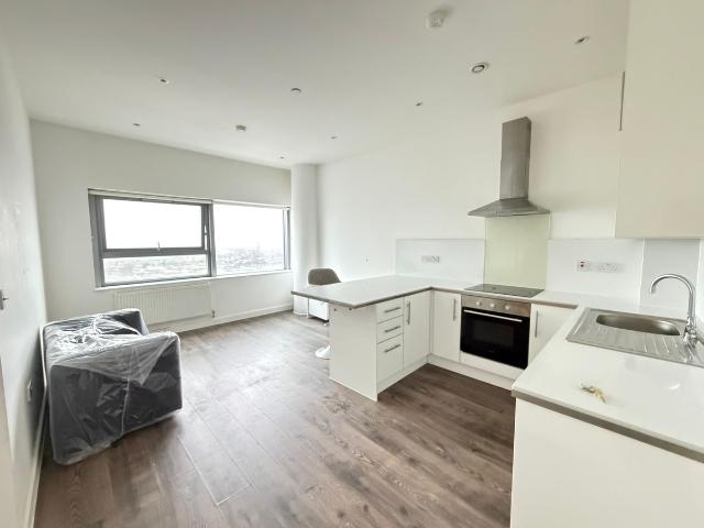 Apartment for rent in London Borough of Croydon, Greater London
