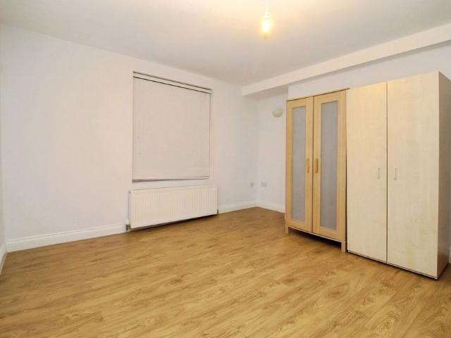 Apartment for rent in London Borough of Croydon, Greater London