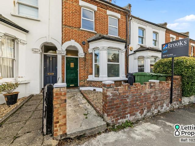 Apartment for rent in London Borough of Lambeth, Greater London