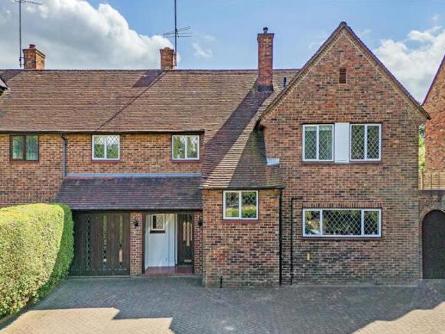 House for sale in Debden Green, Epping